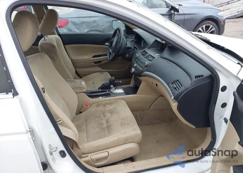 2011 Honda Accord 2.4 Lx-P z USA, uszkodzony, nr VIN 1HGCP2F43BA097210